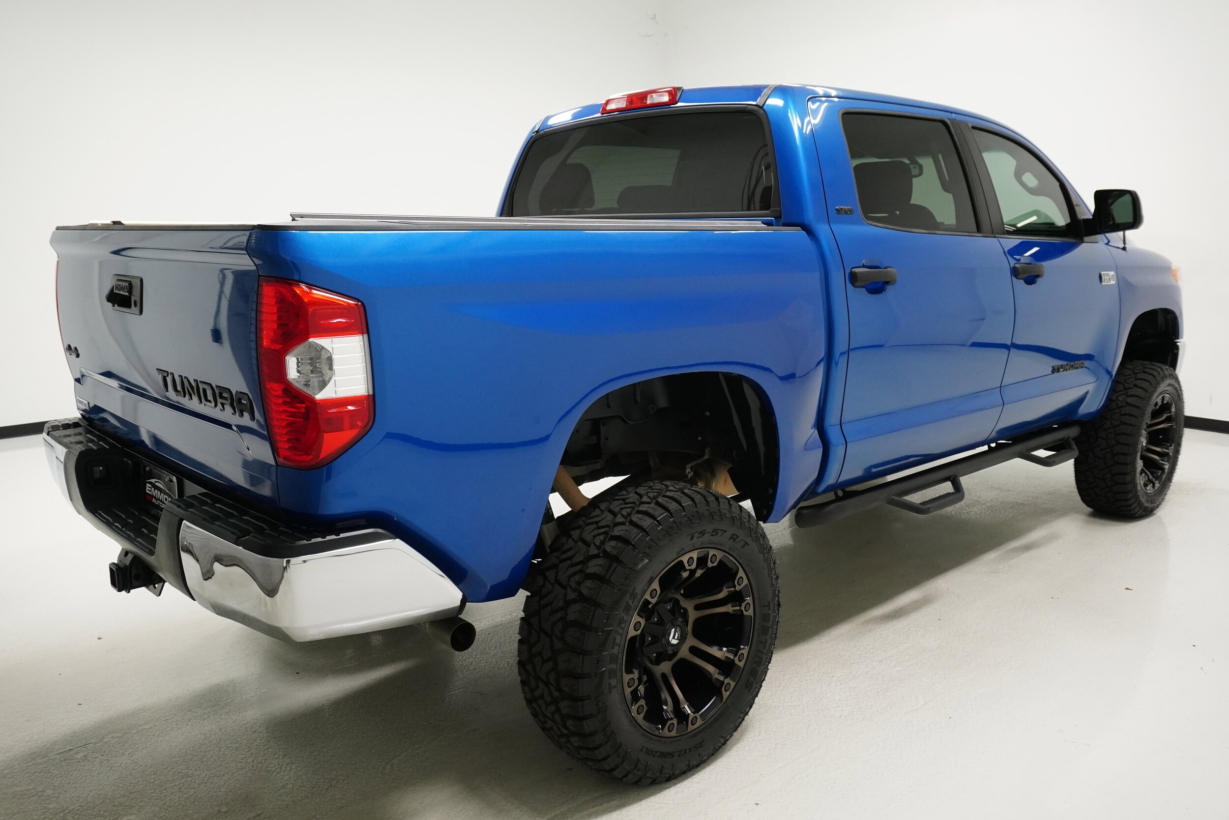 2016 Toyota Tundra SR5 photo 3