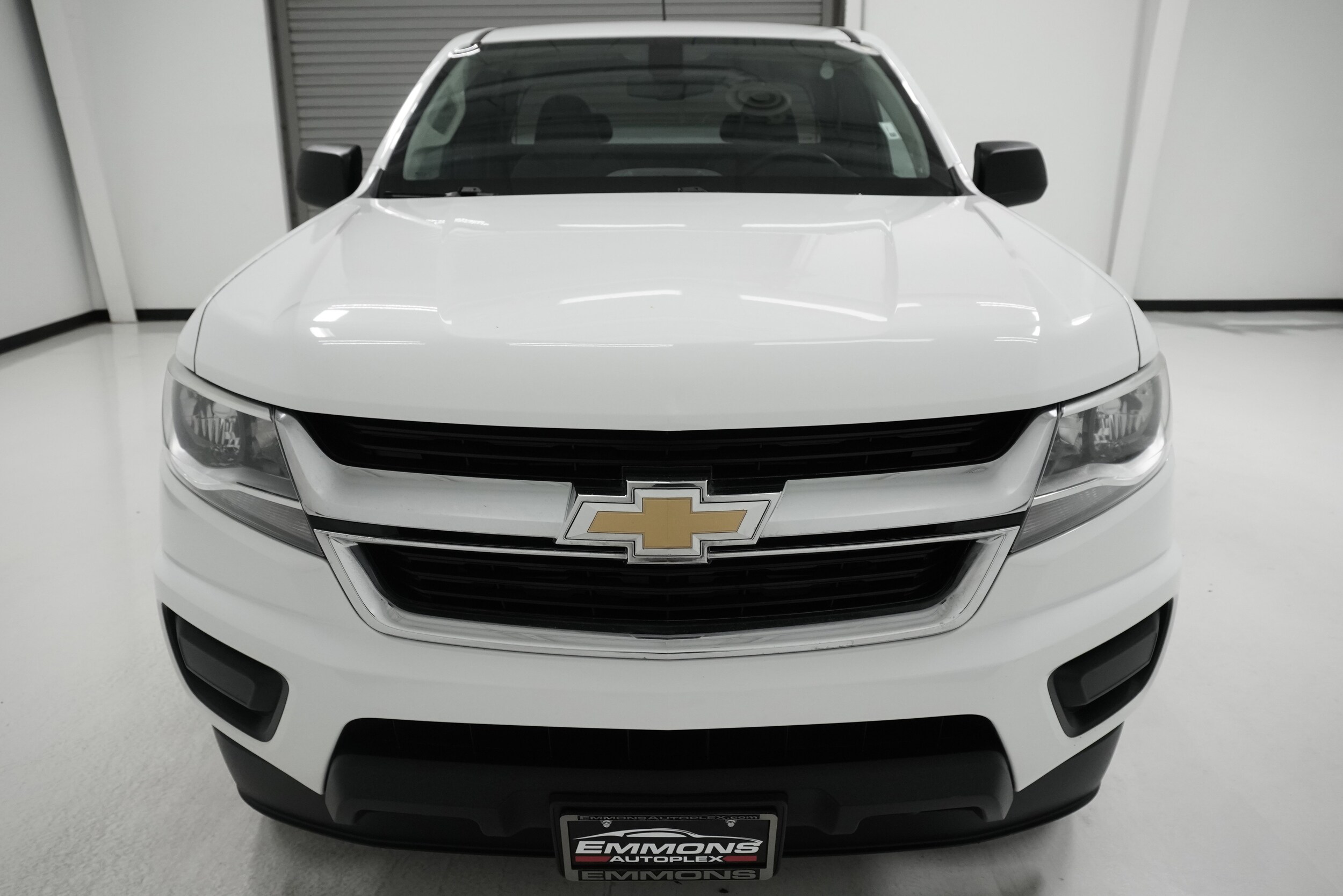 2016 Chevrolet Colorado Work Truck photo 2