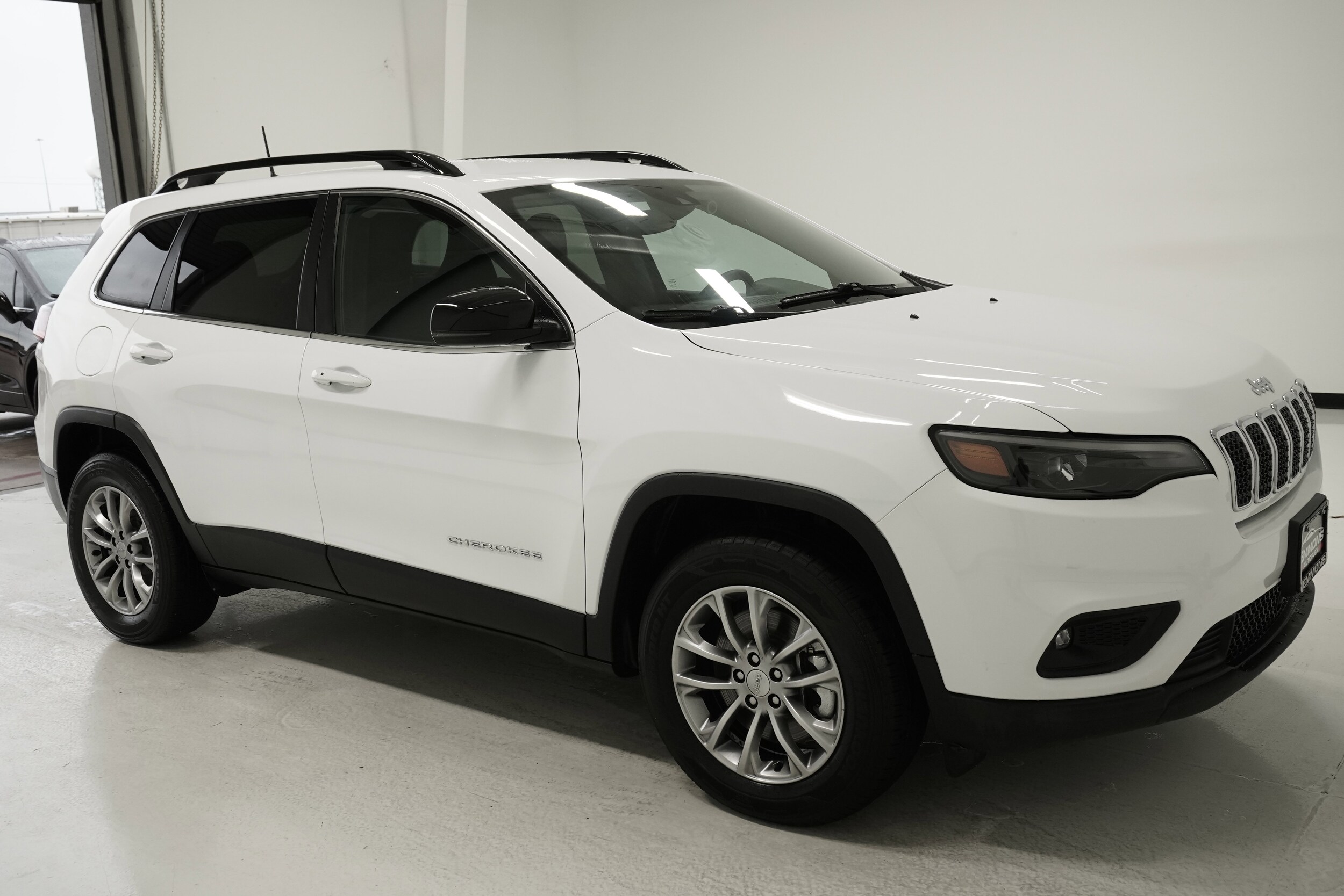 2022 Jeep Cherokee Latitude Lux photo 3