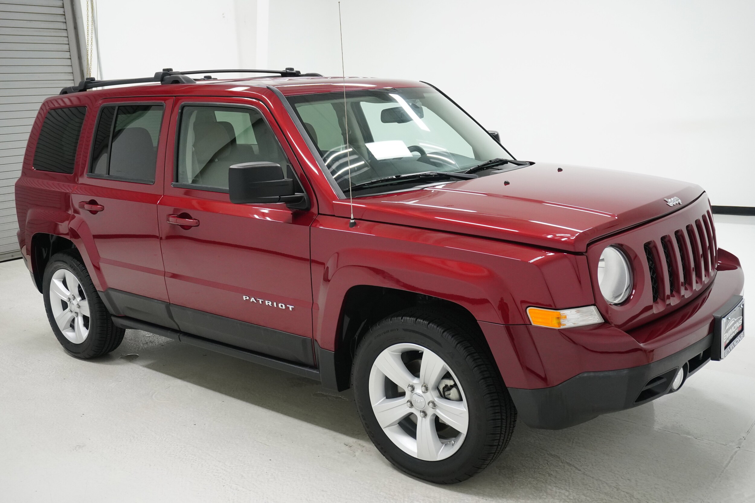 2012 Jeep Patriot Latitude photo 3