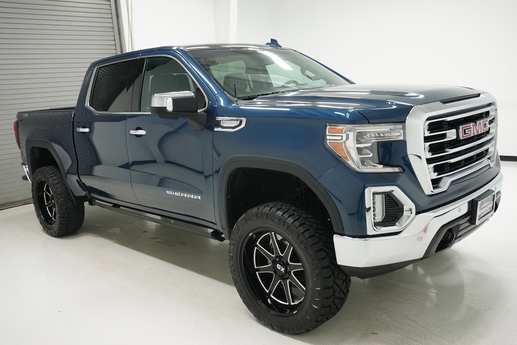 Used 2021 GMC Sierra 1500 SLT Truck Crew Cab