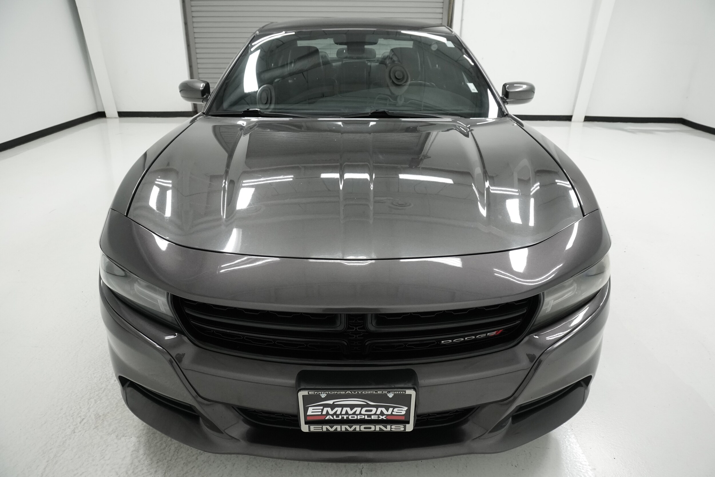 2020 Dodge Charger SXT photo 2