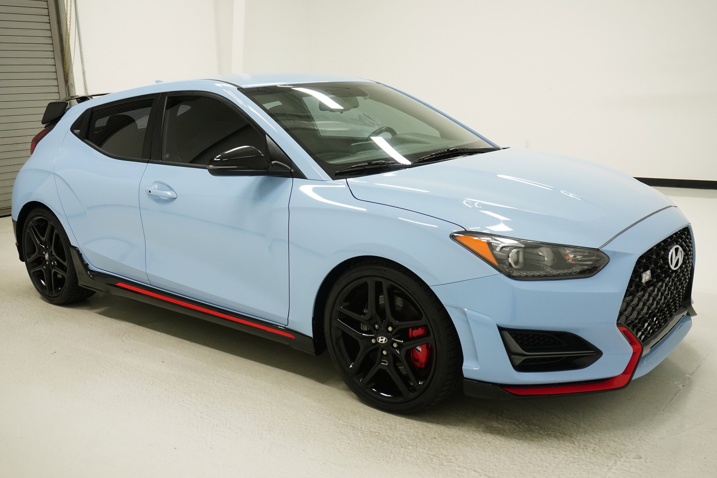 2020 Hyundai Veloster N photo 3