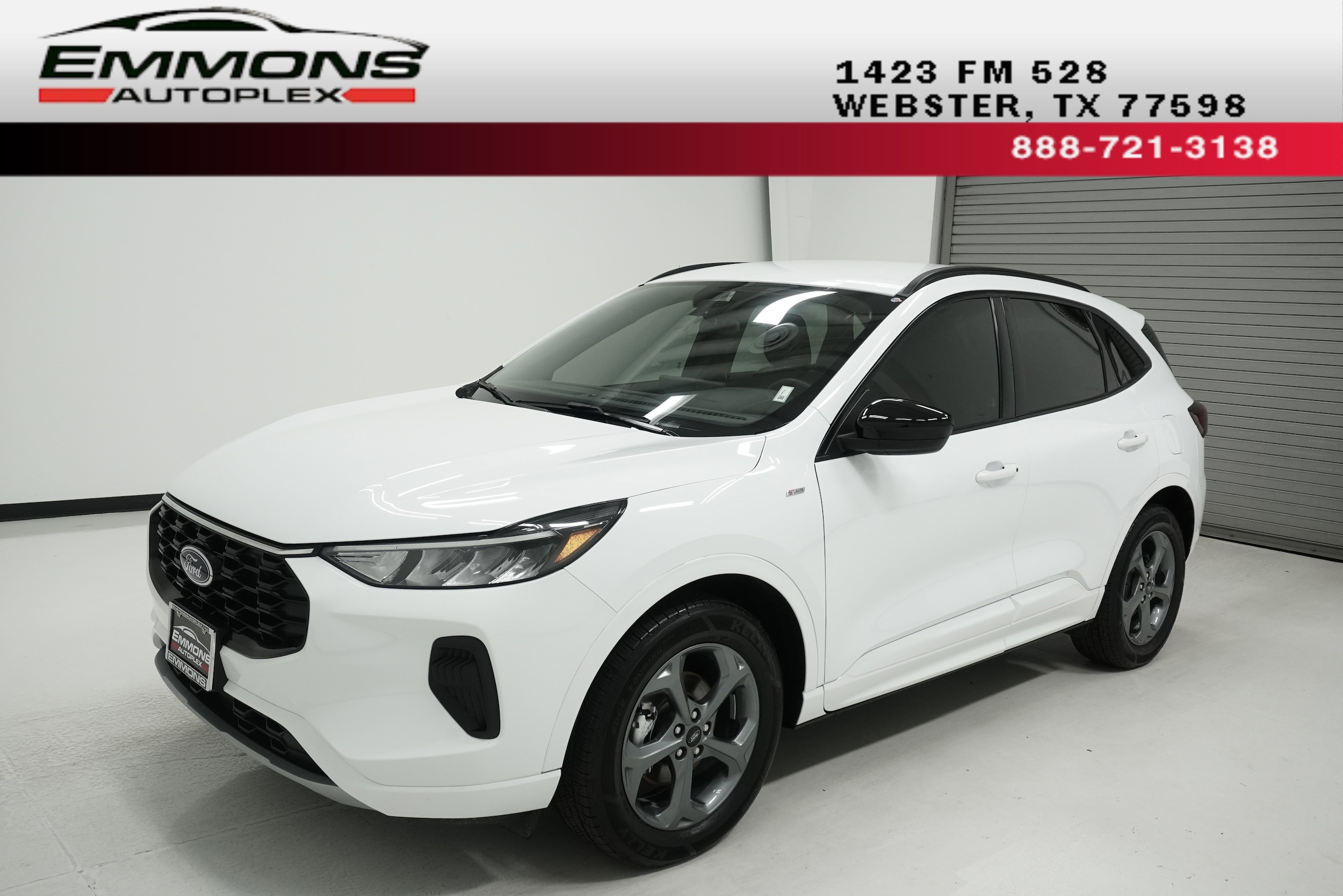 2023 Ford Escape ST-Line's photo