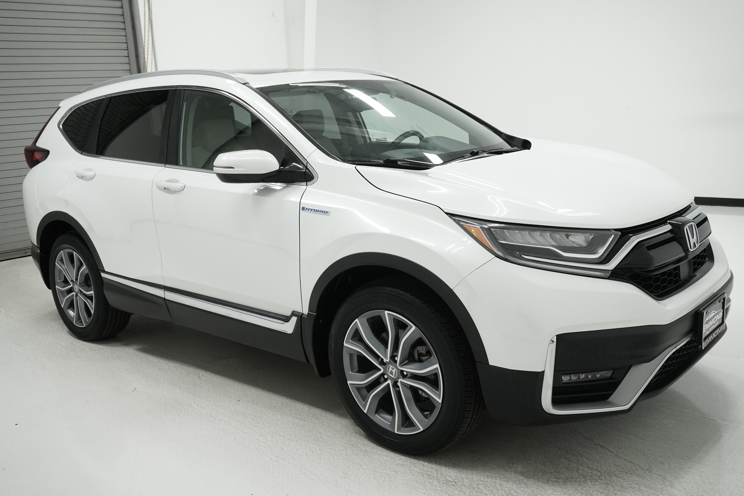 2021 Honda CR-V Hybrid Touring photo 3