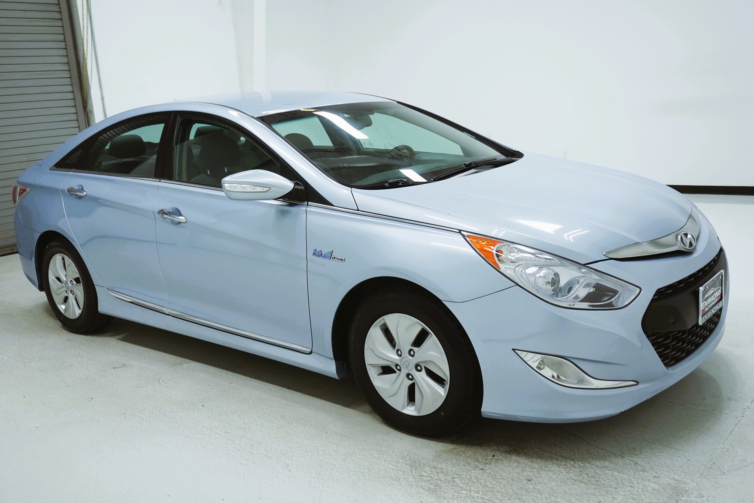 2015 Hyundai Sonata Hybrid photo 3