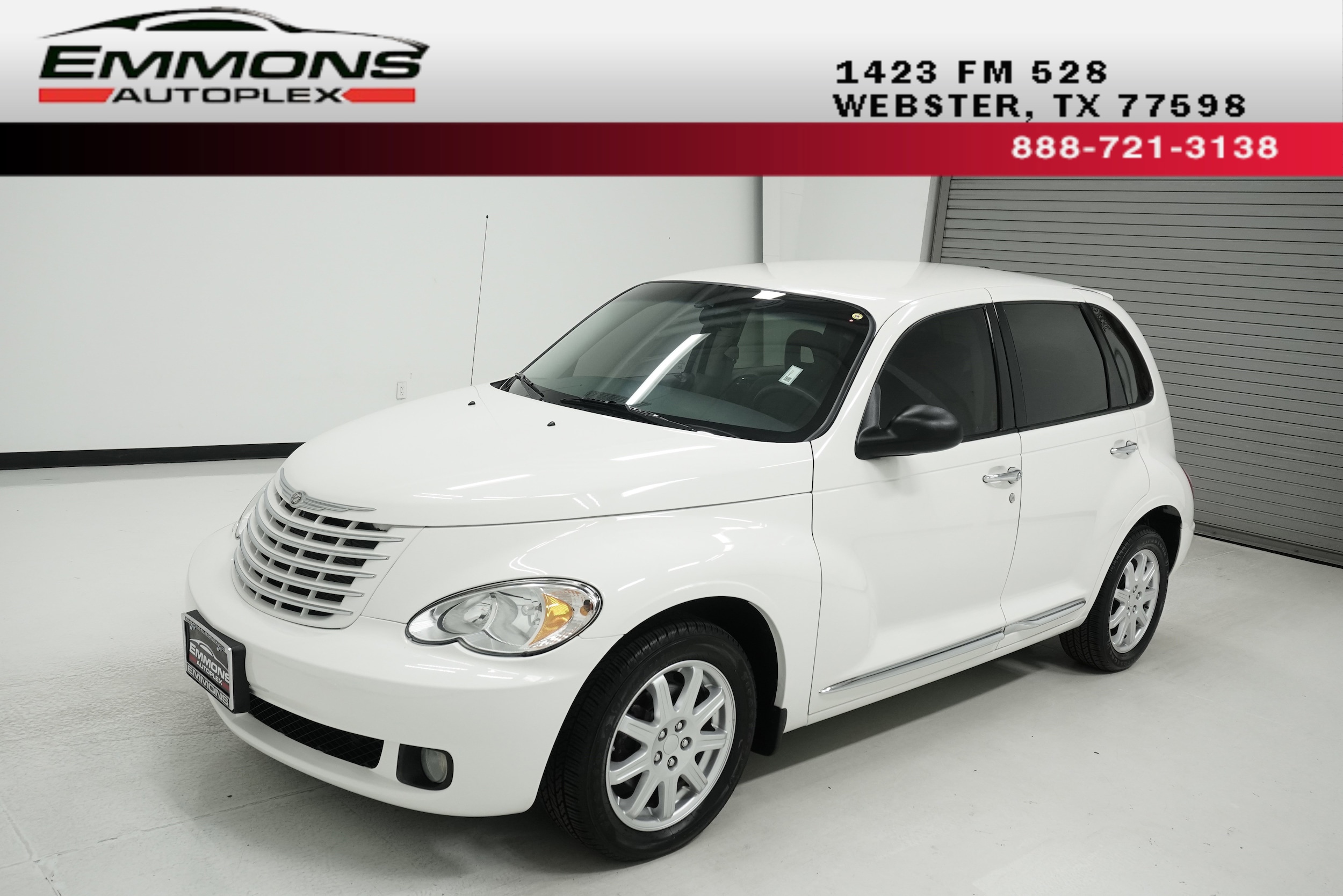 2010 Chrysler PT Cruiser Classic's photo