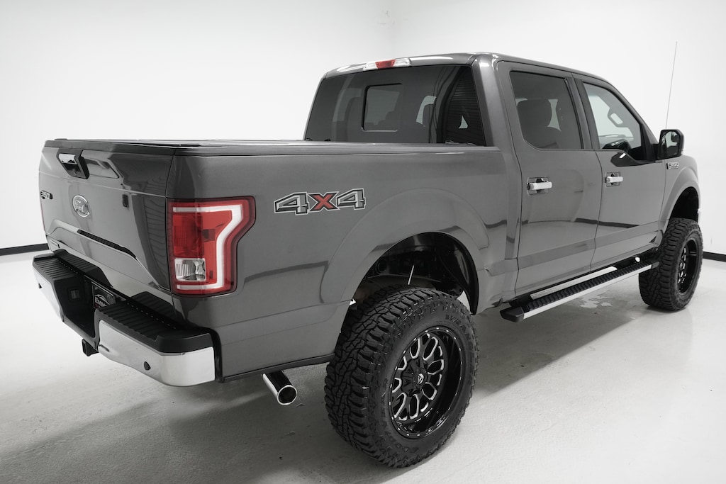 Used 2017 Ford F-150 XLT Truck SuperCrew Cab