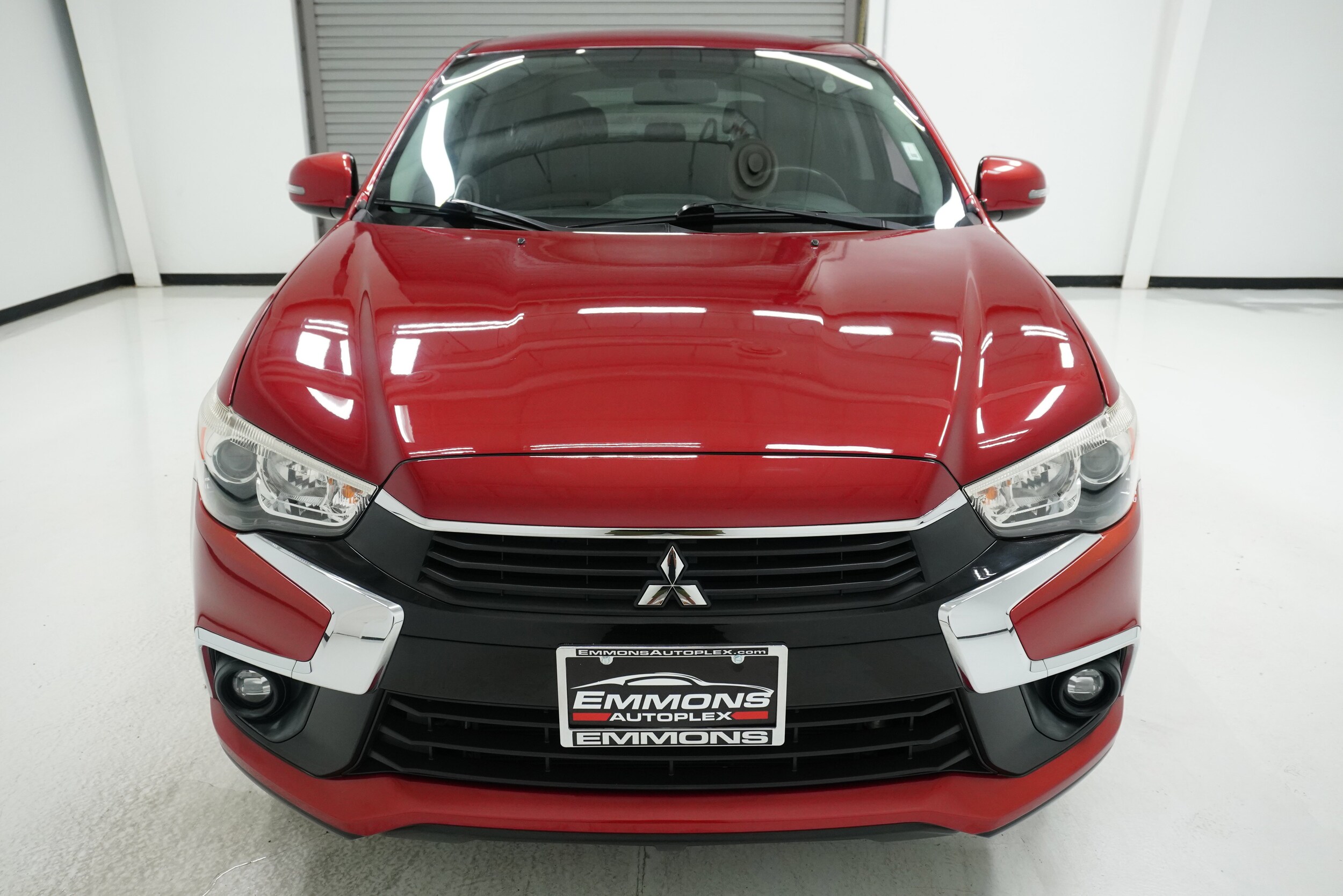 2017 Mitsubishi Outlander Sport photo 2