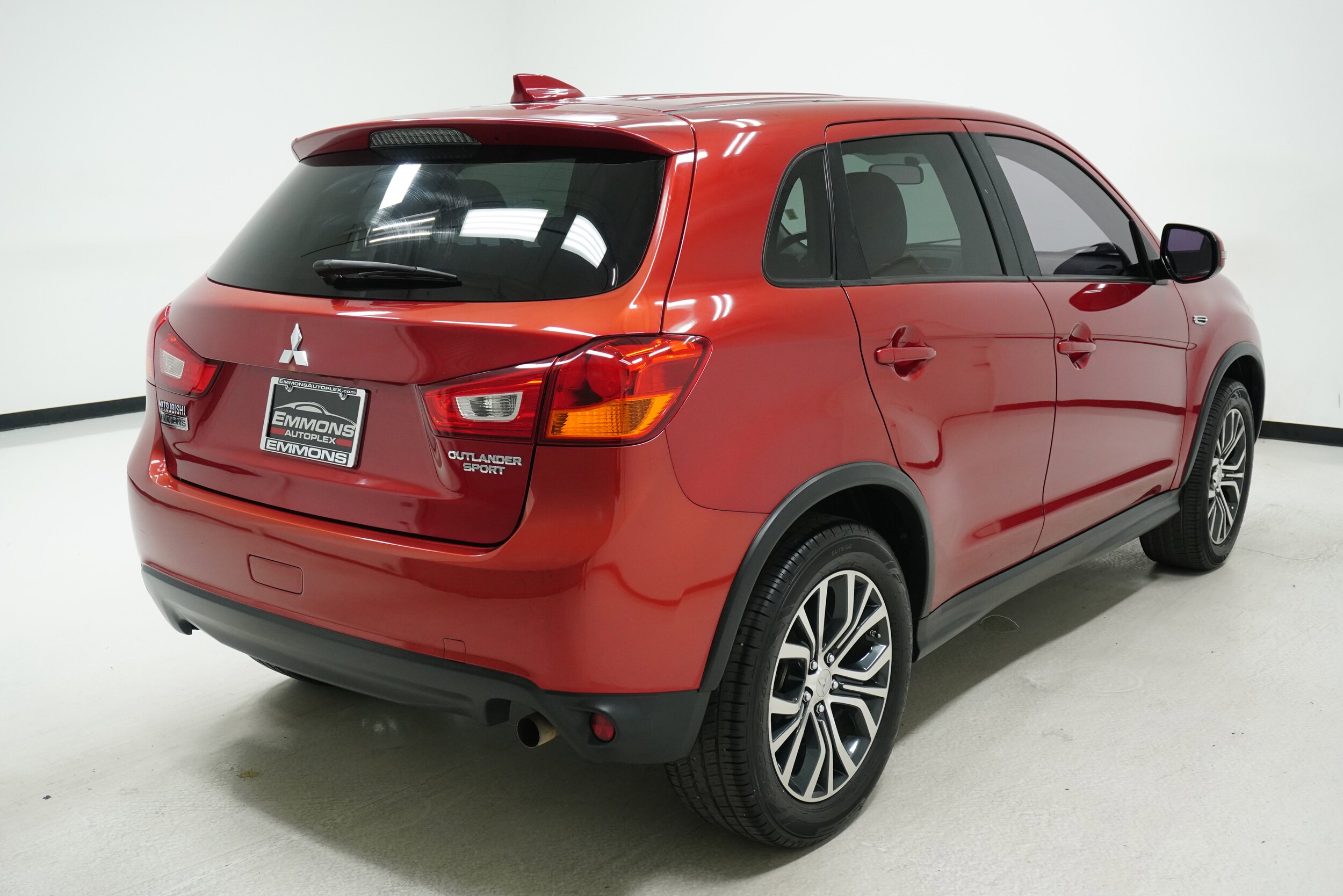 2017 Mitsubishi Outlander Sport photo 4