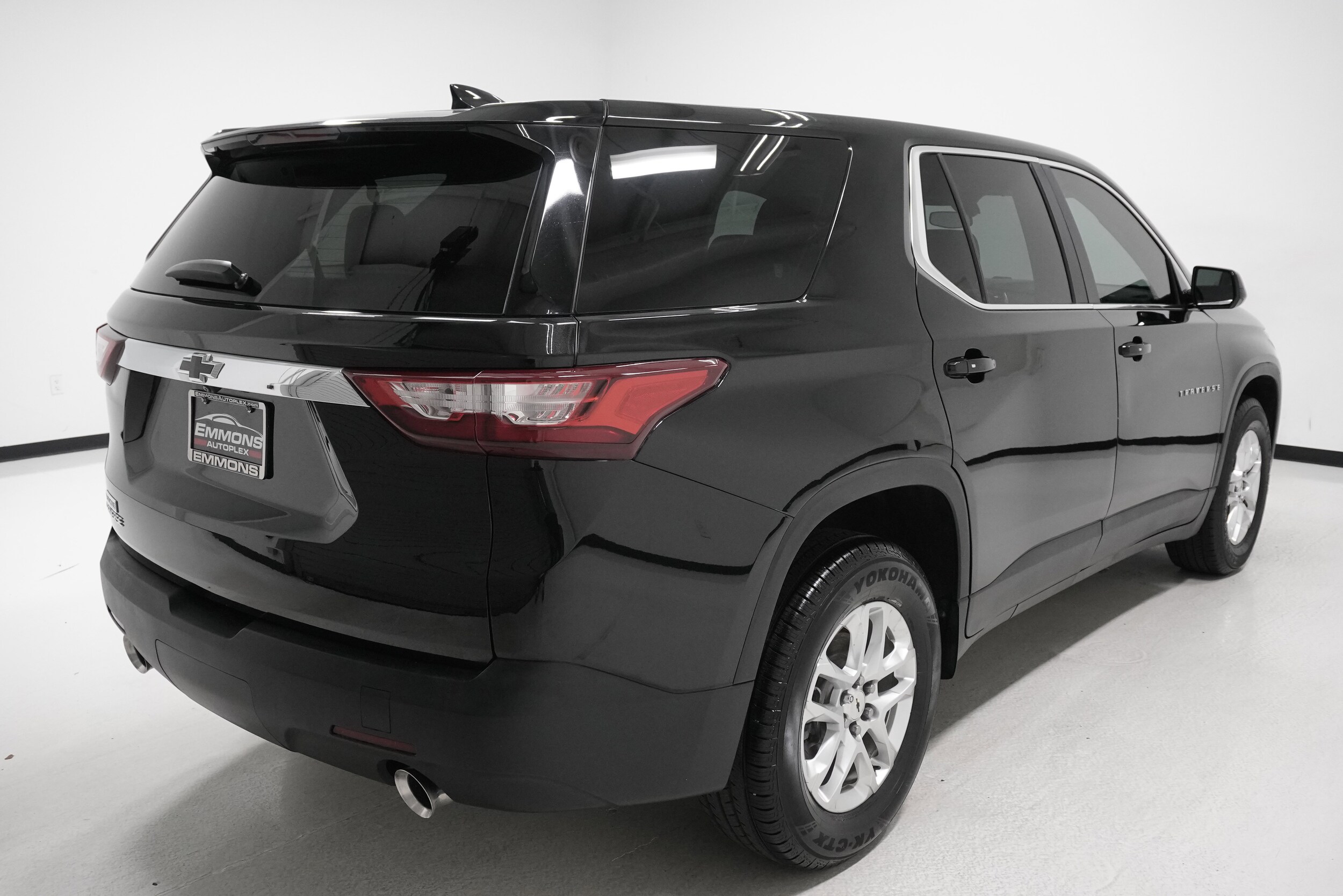 2020 Chevrolet Traverse LS photo 4