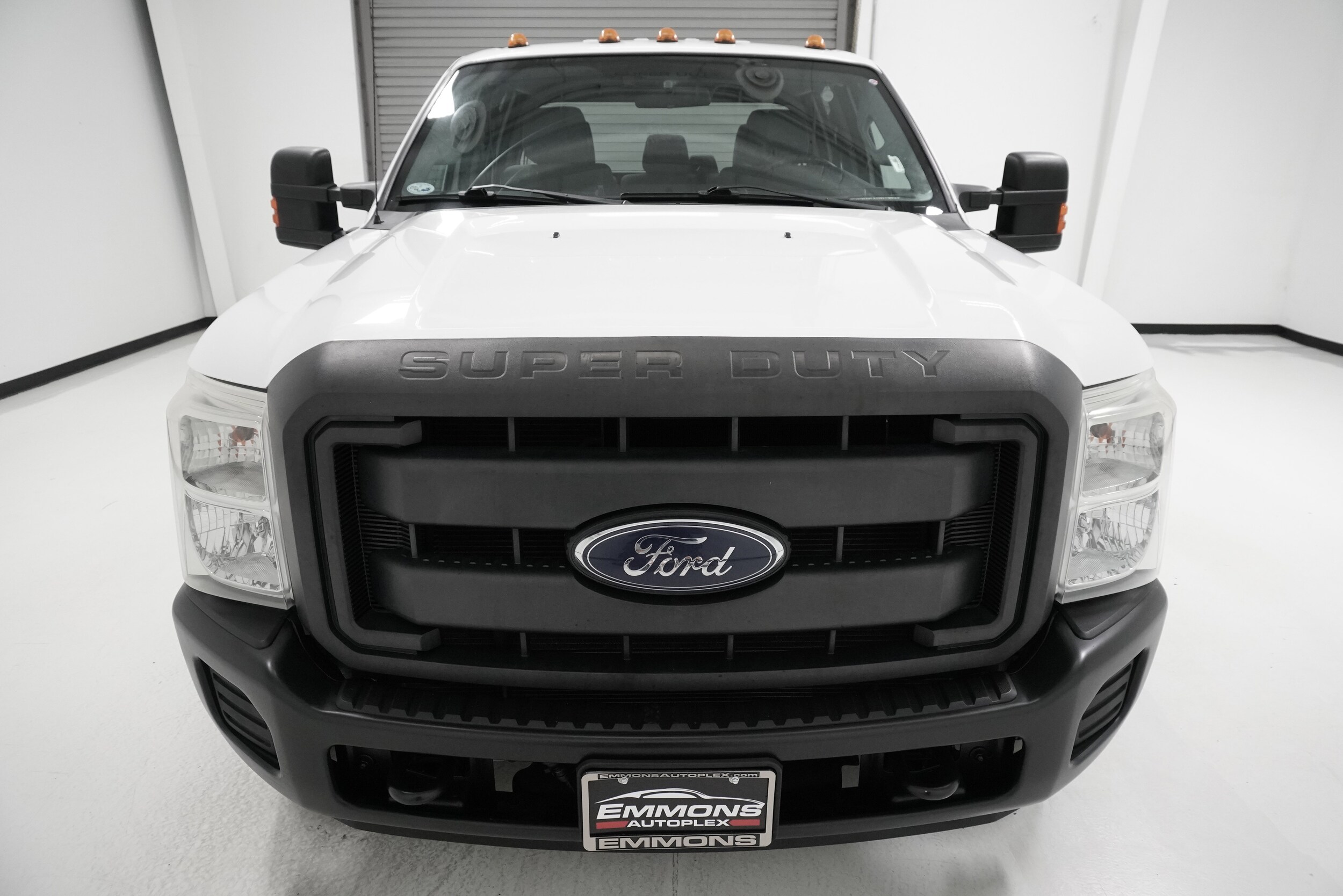 2015 Ford F-350 photo 2