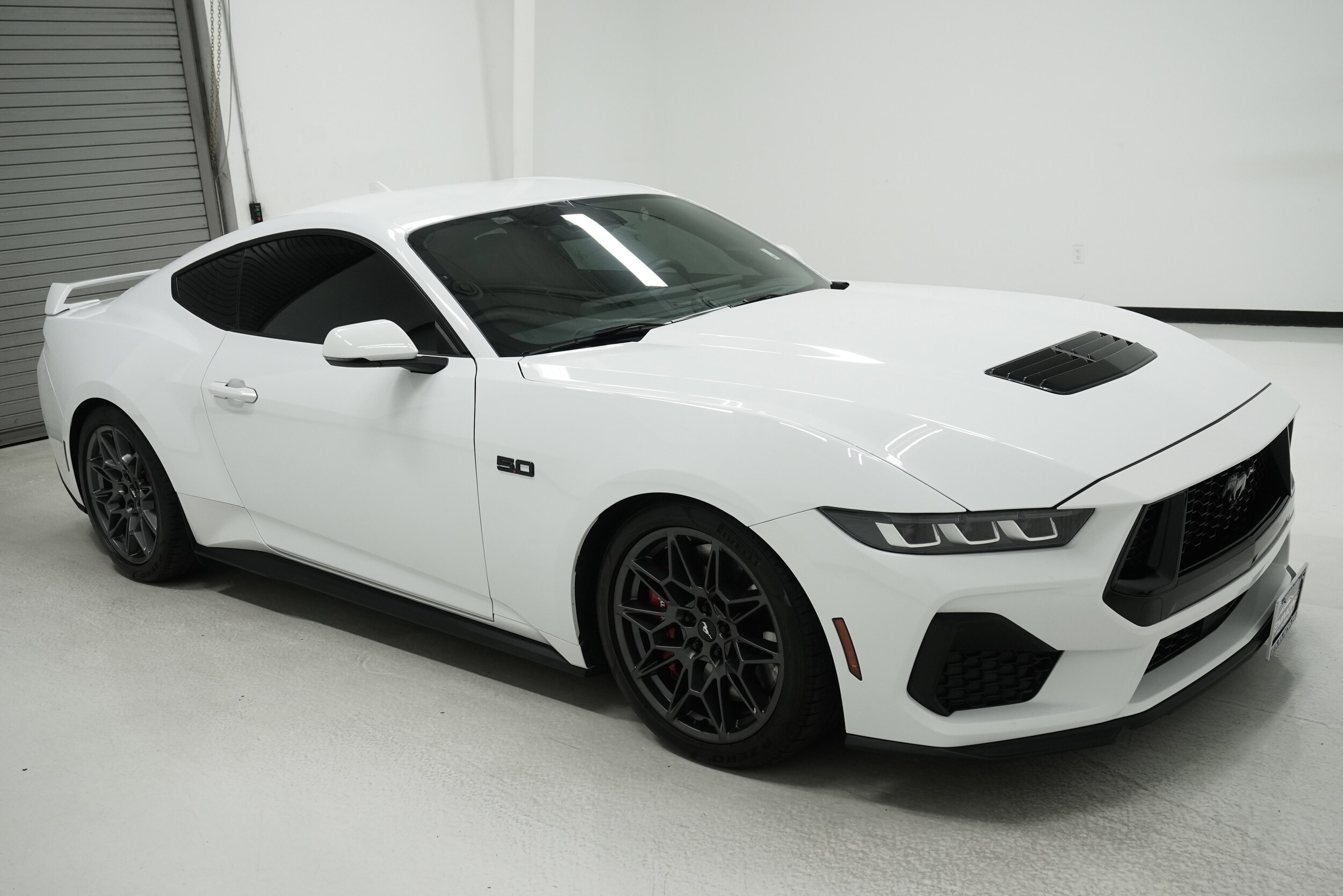 2024 Ford Mustang GT Premium photo 3