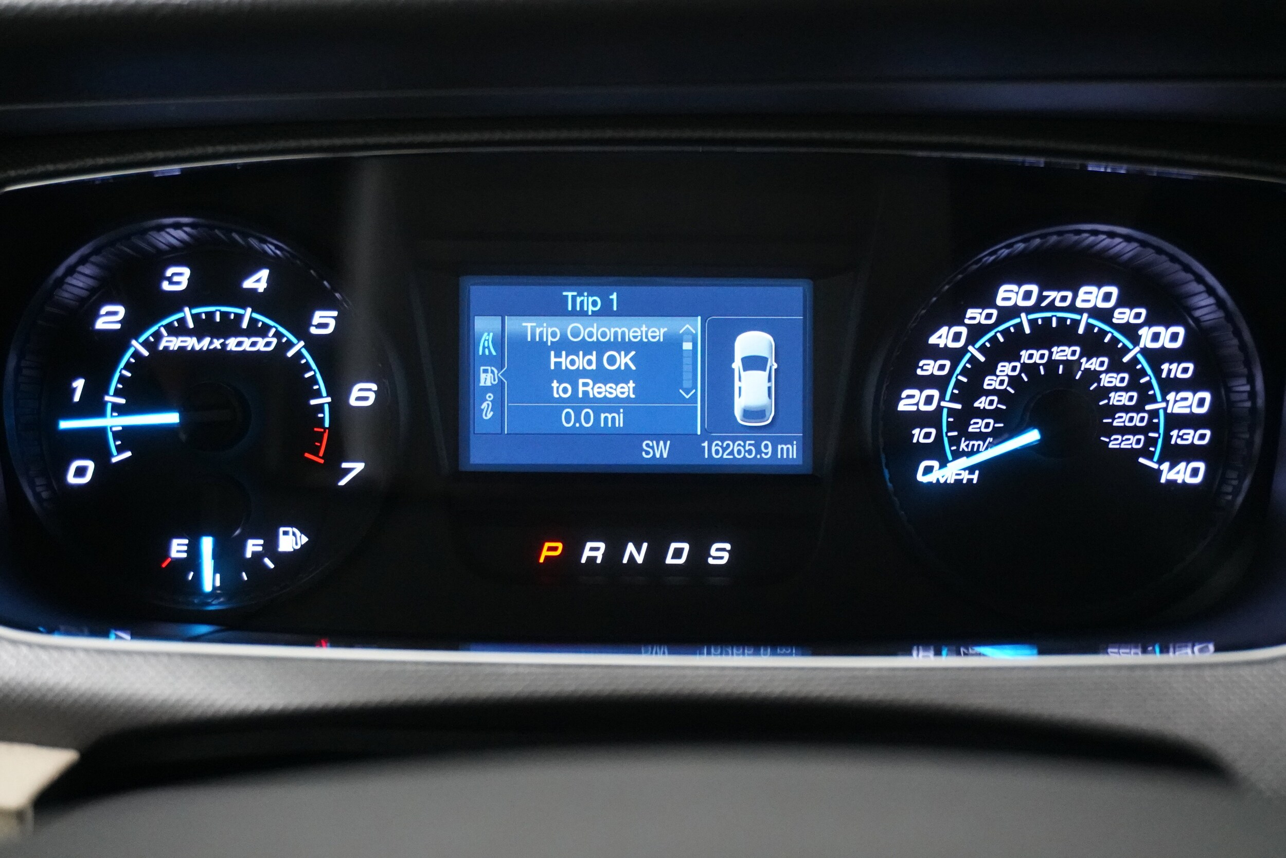 2018 Ford Taurus SE - Photo 15