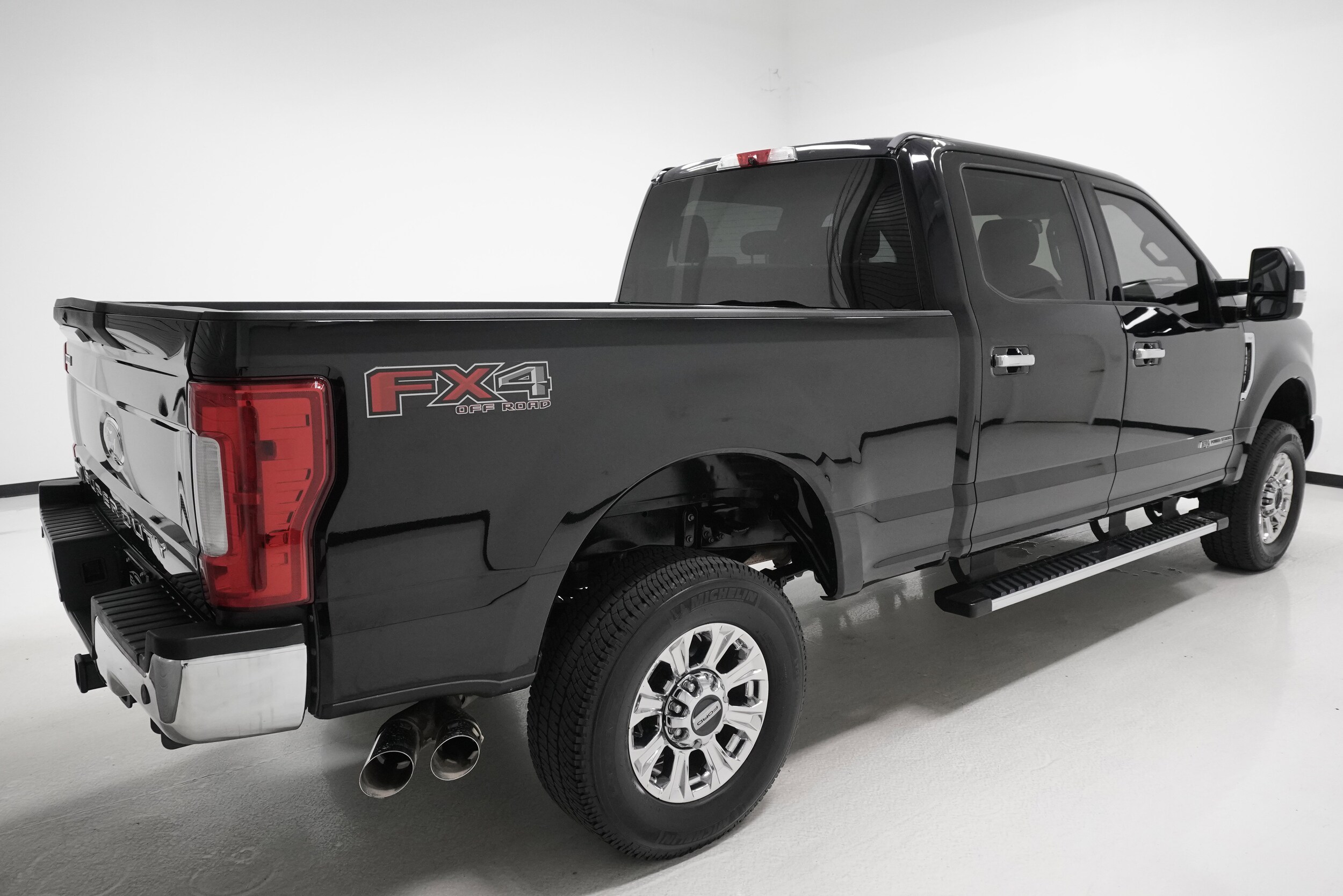 2019 Ford F-250 XLT photo 4