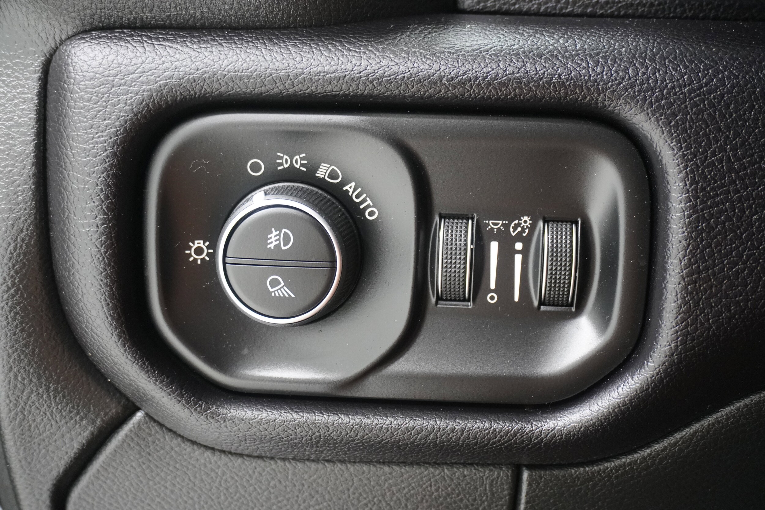 2021 RAM Ram 2500 Pickup Laramie - Photo 25