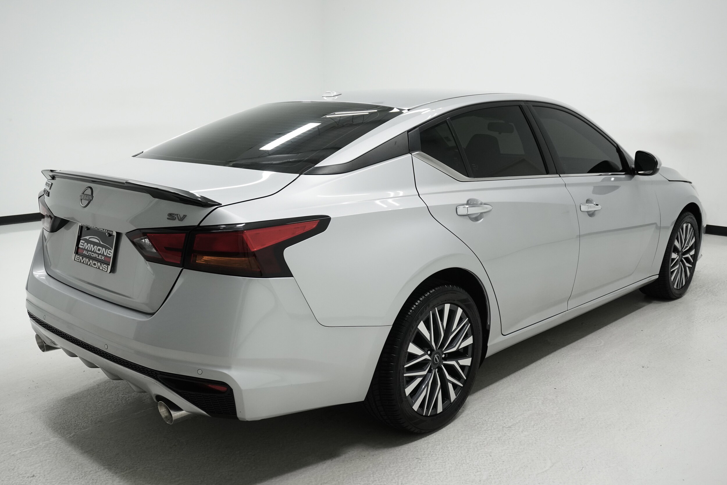 2023 Nissan Altima 2.5 SV photo 4