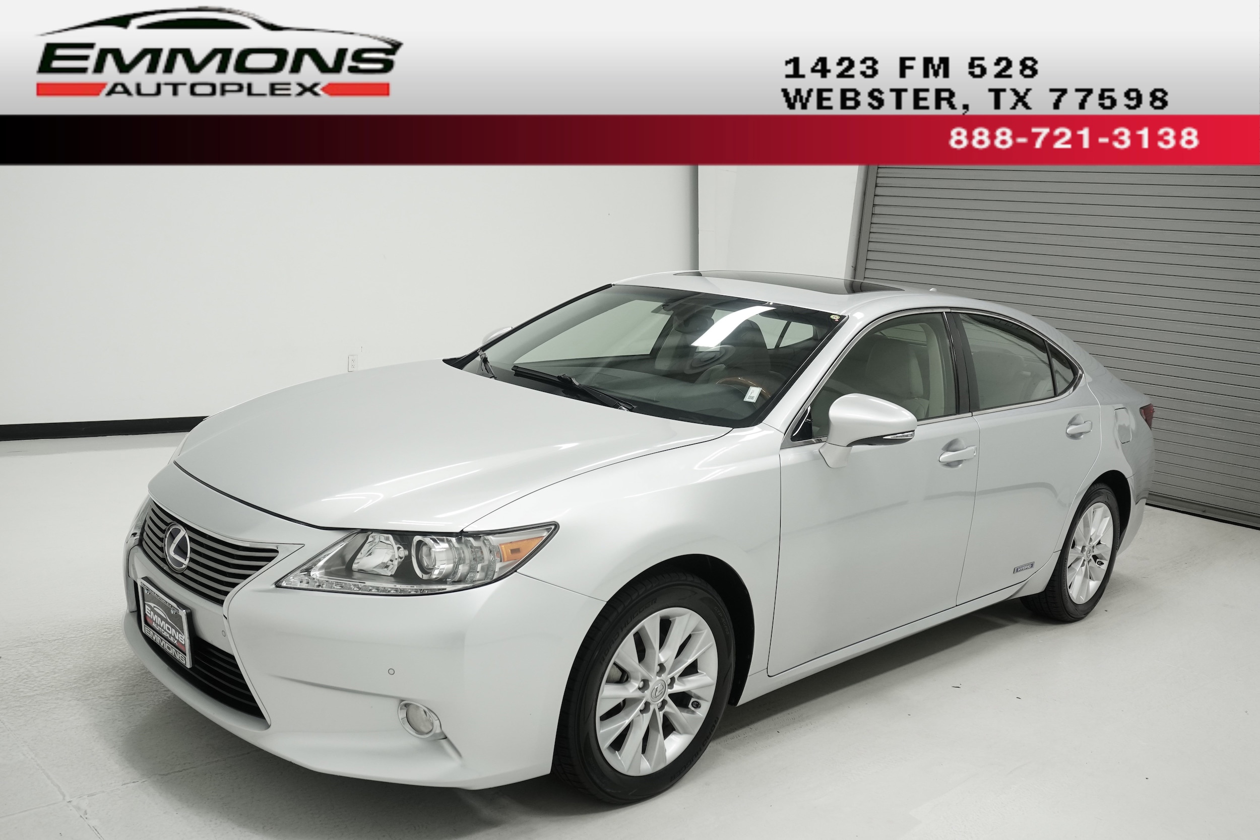 2013 Lexus ES 350 300h's photo