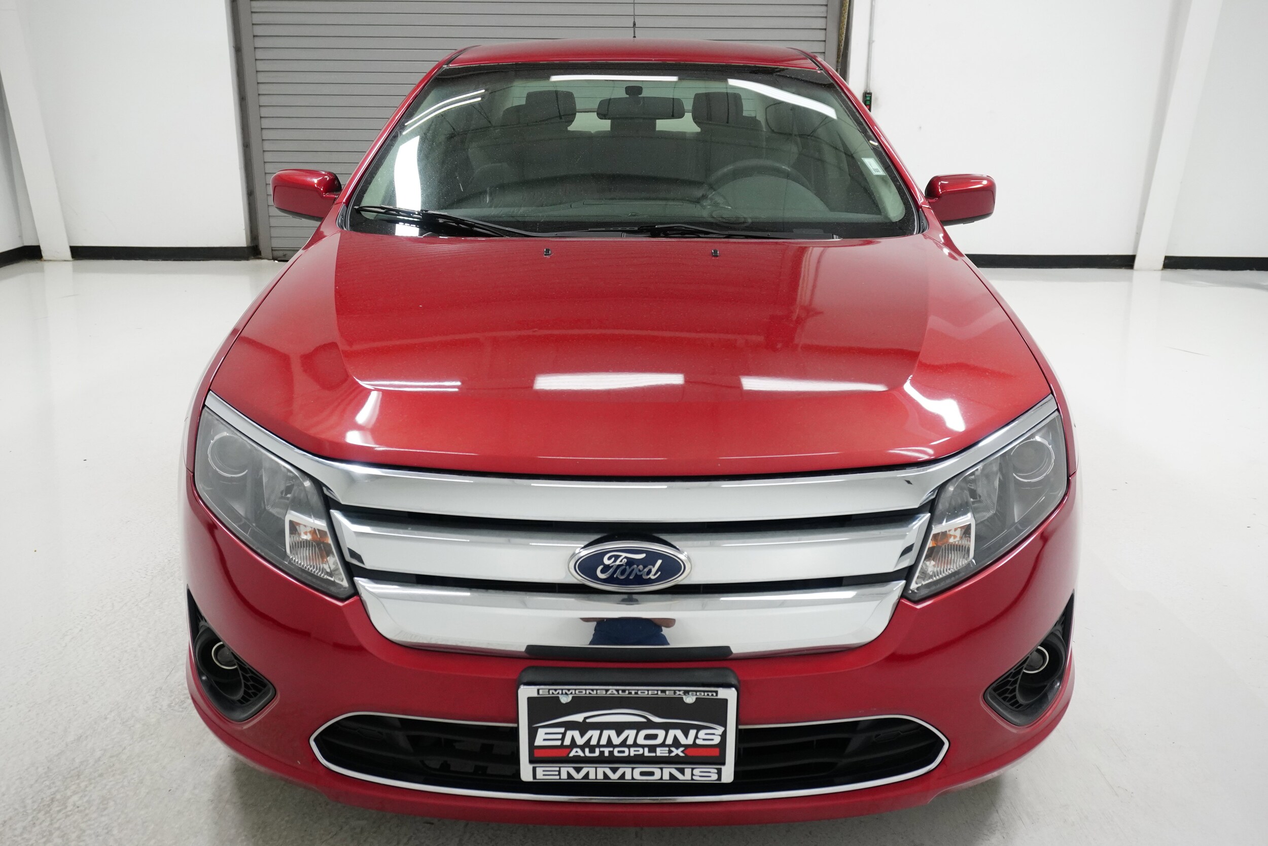 2012 Ford Fusion SE photo 2