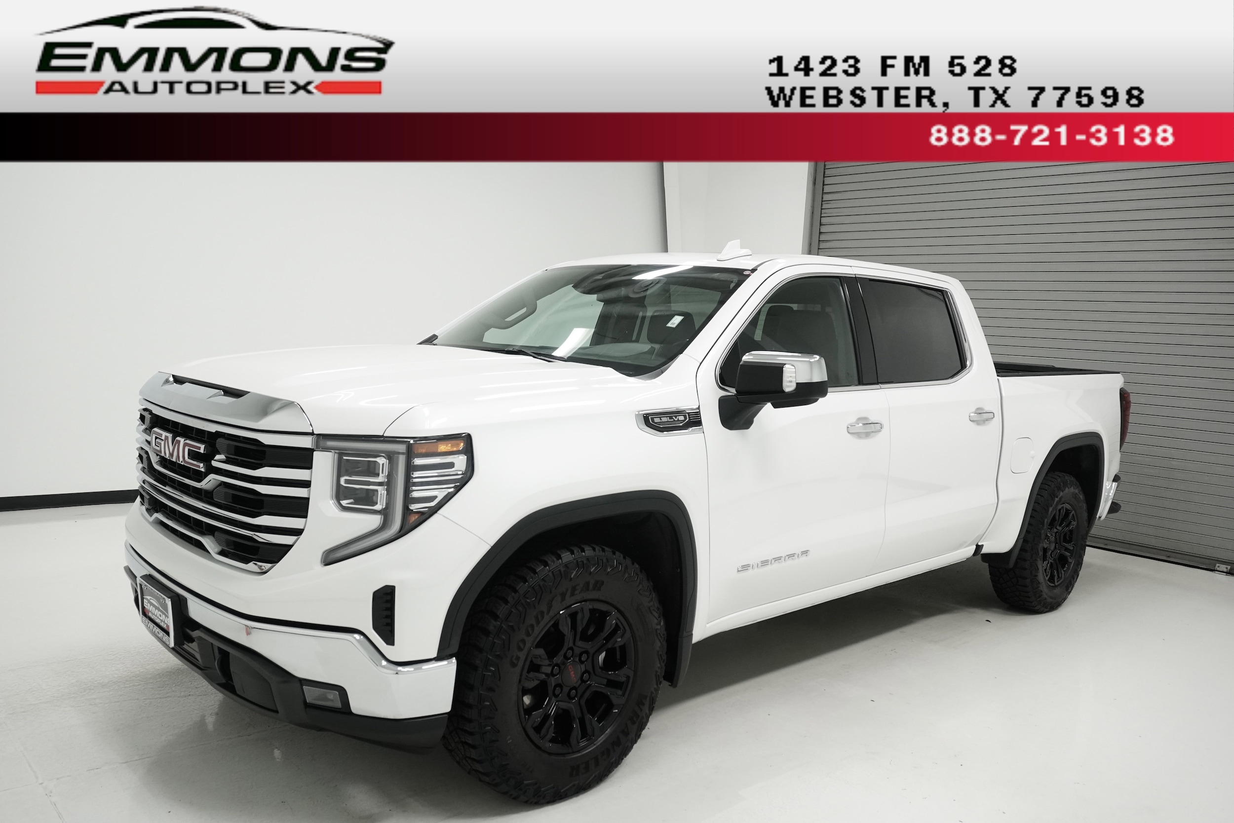 2022 GMC Sierra 1500 SLT's photo