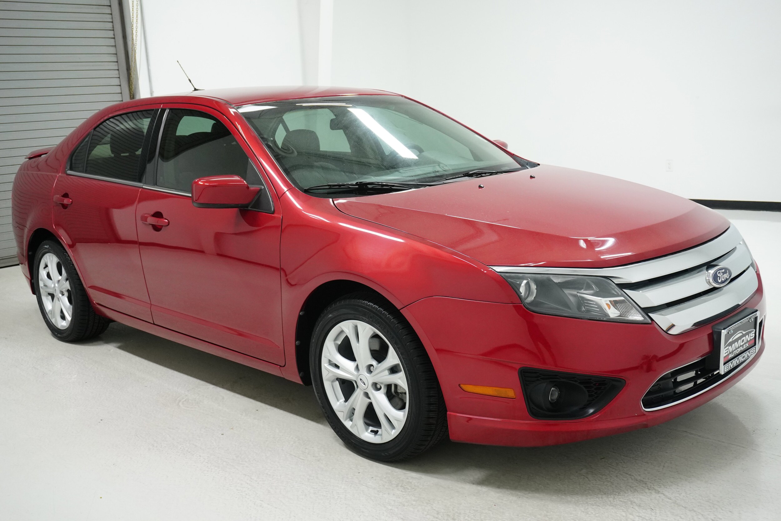2012 Ford Fusion SE photo 3