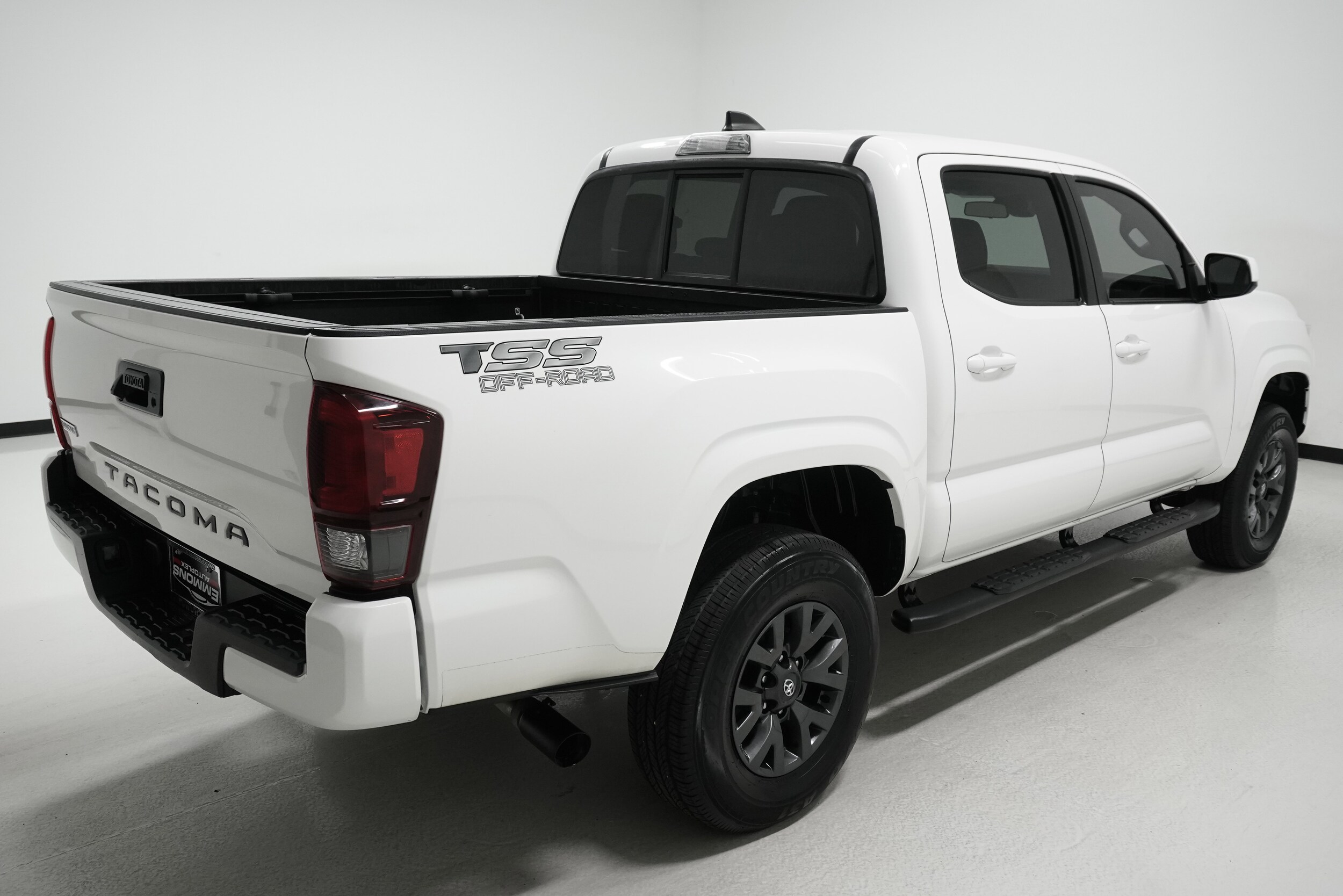 2021 Toyota Tacoma Double Cab photo 4