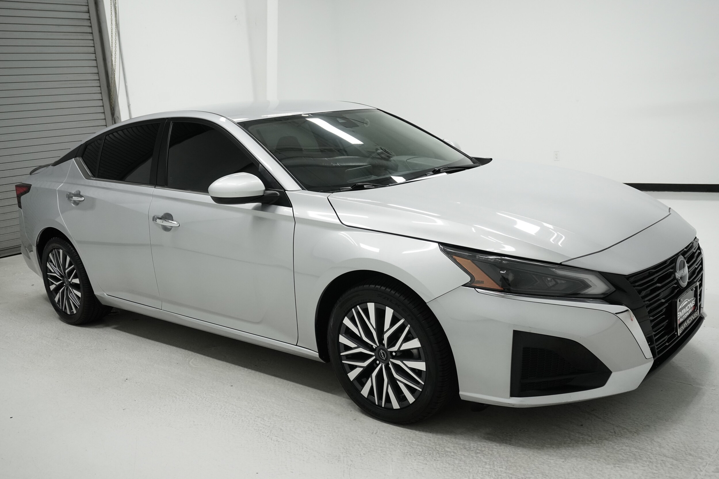 2023 Nissan Altima 2.5 SV photo 3