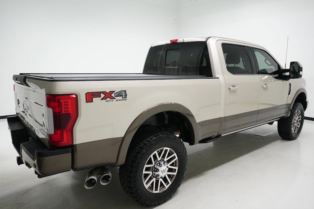 Used 2017 Ford F-350 King Ranch Truck Crew Cab