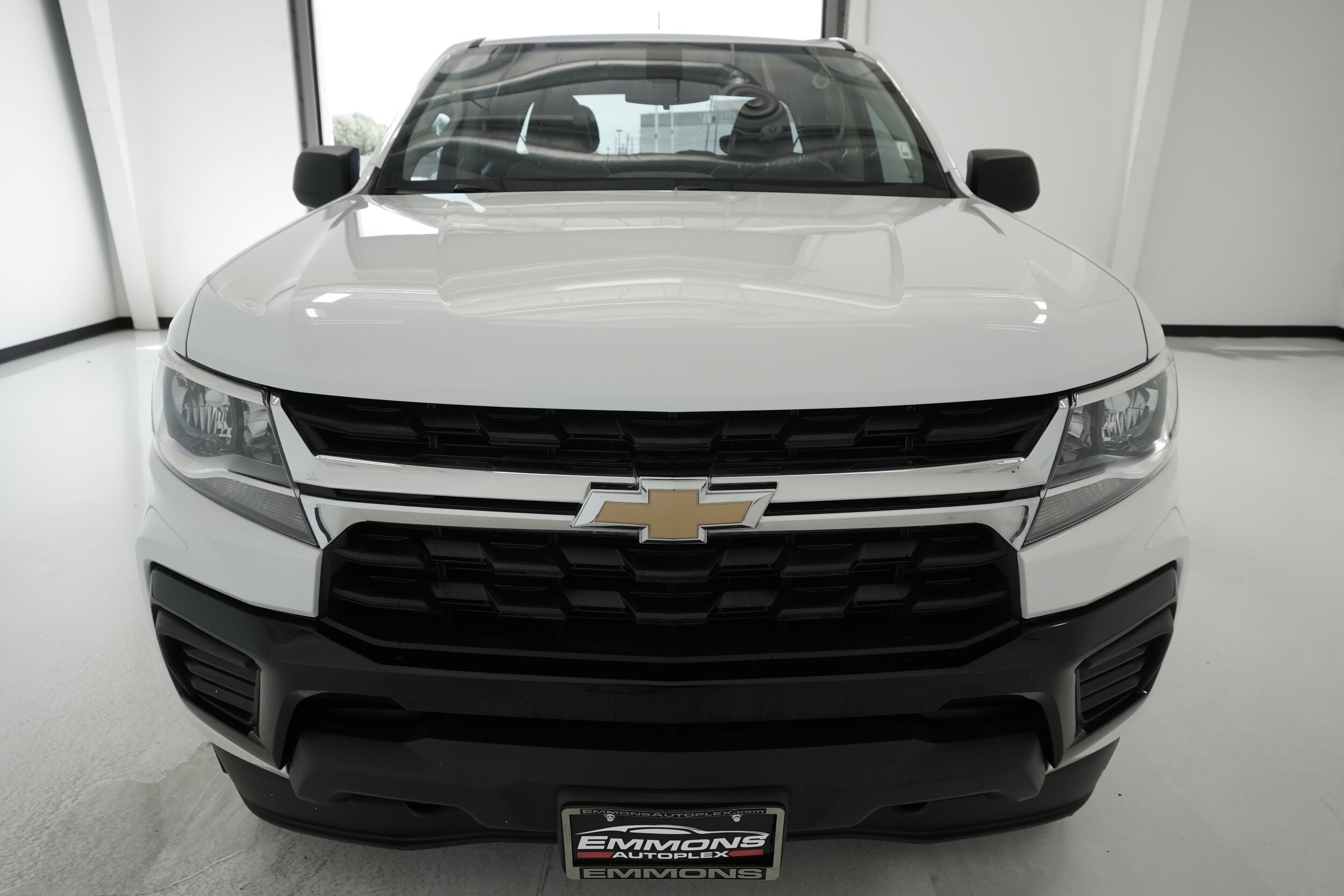 2022 Chevrolet Colorado Work Truck photo 2