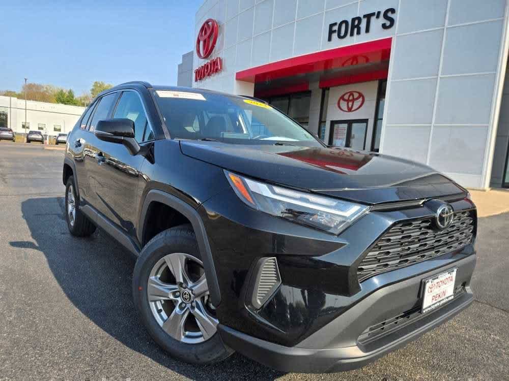 2024 Toyota RAV4 SUV 