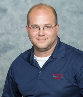 Staff member Dustin Goggil from e0ec15b080fc