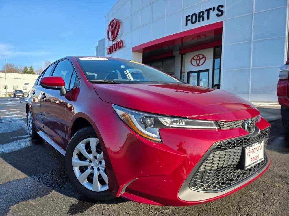 2022 Toyota Corolla LE's photo