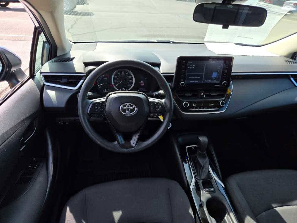 Used 2022 Toyota Corolla LE with VIN 5YFEPMAE4NP351834 for sale in Pekin, IL