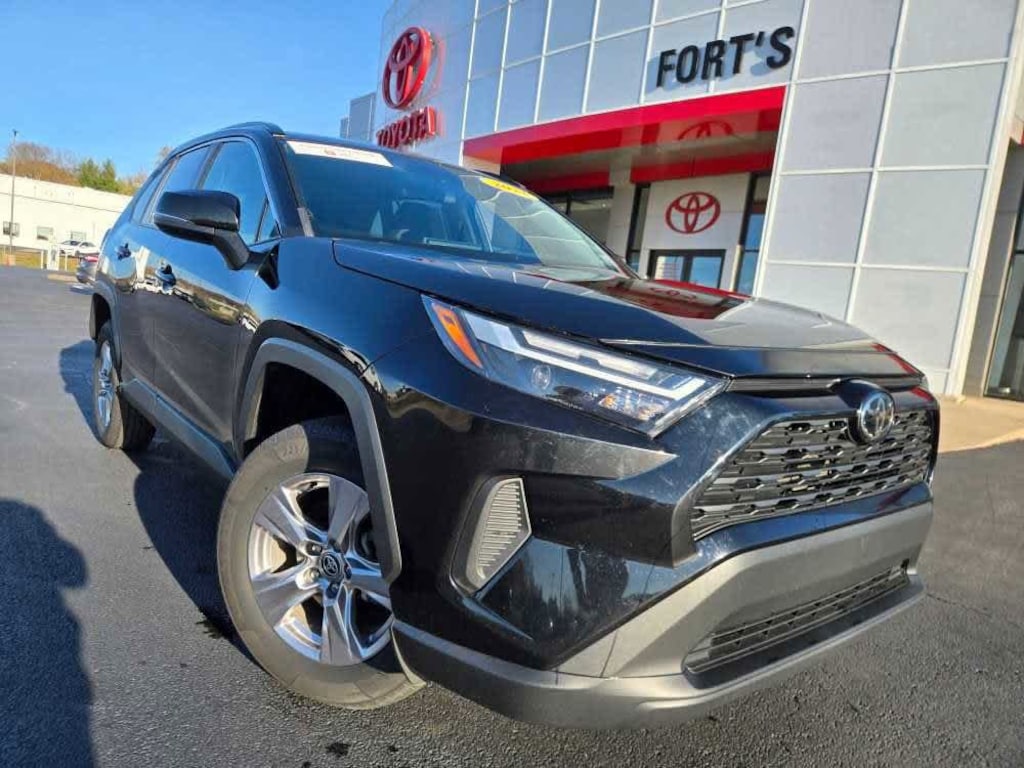 Used 2023 Toyota RAV4 XLE SUV