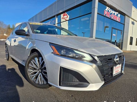 2024 Nissan Altima 2.5 SV Sedan