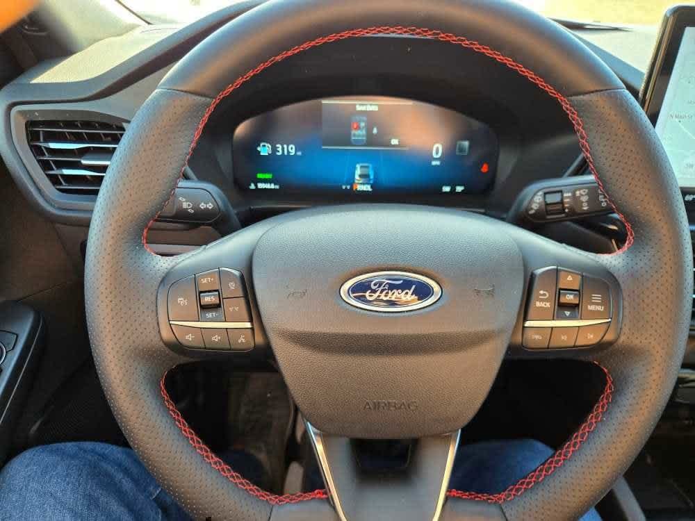 2023 Ford Escape ST-Line Elite - Photo 12