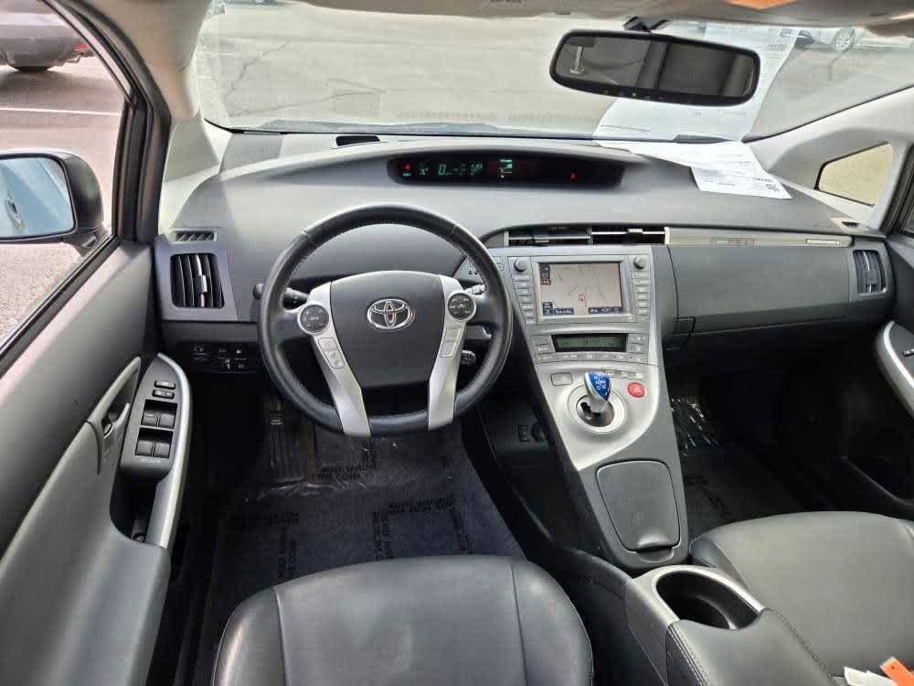 Used 2013 Toyota Prius Plug-In Advanced with VIN JTDKN3DP3D3044422 for sale in Pekin, IL