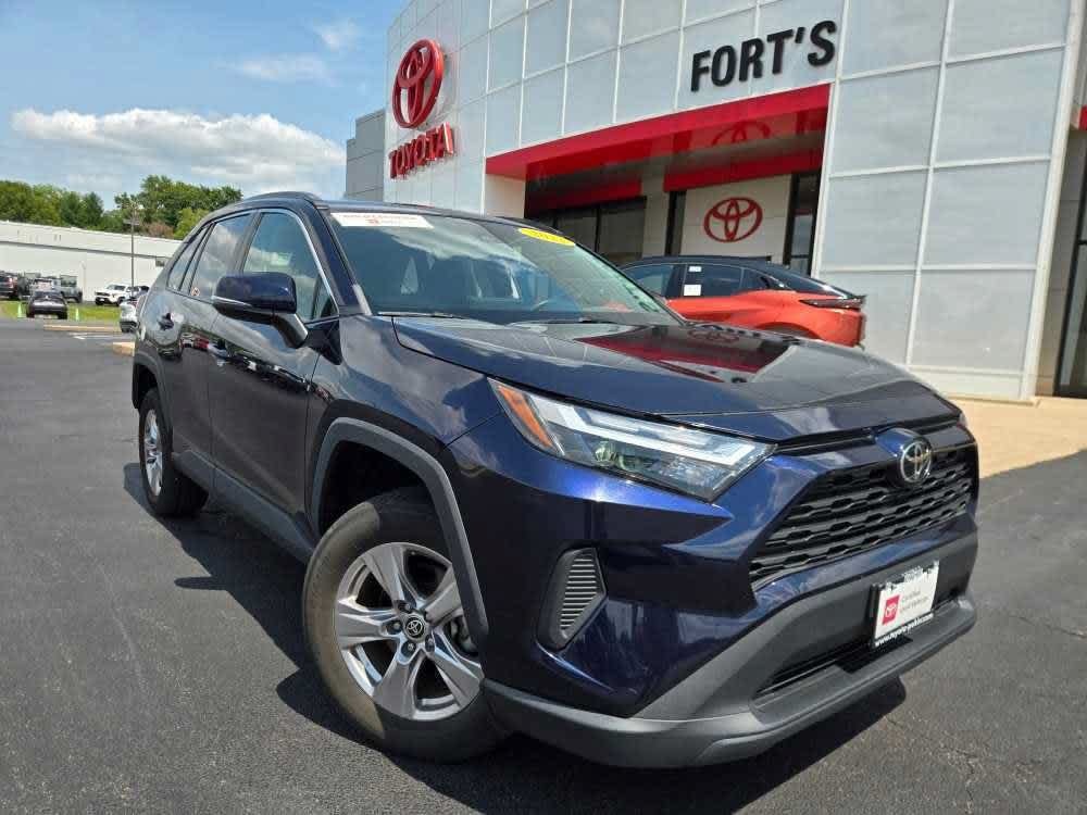 2022 Toyota RAV4 SUV 