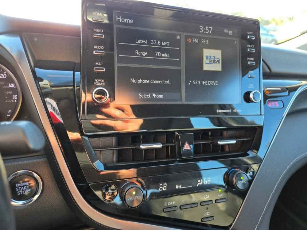 2023 Toyota Camry XSE - Photo 14