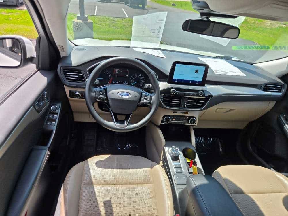 Used 2022 Ford Escape SEL with VIN 1FMCU9H64NUA34047 for sale in North Pekin, IL
