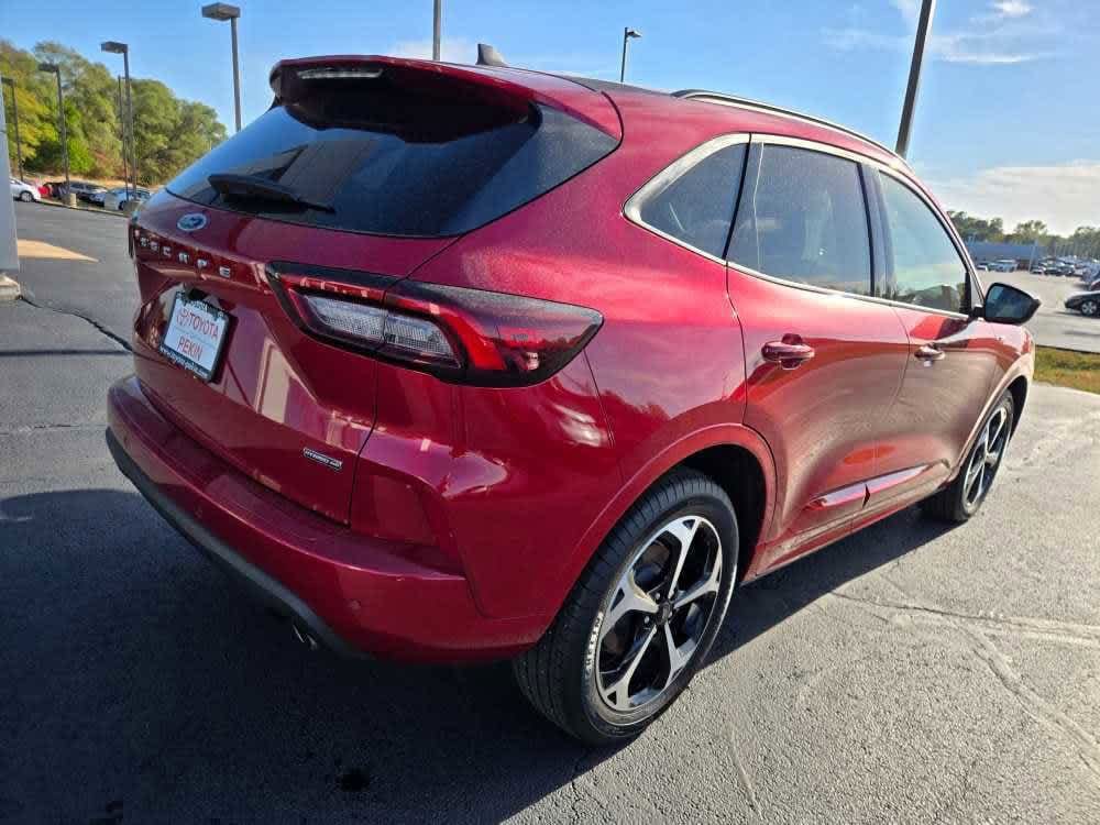 2023 Ford Escape ST-Line Elite - Photo 5