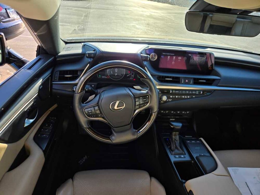 Used 2021 Lexus ES 300h Luxury Sedan