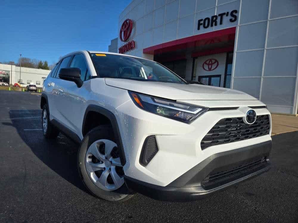 2025 Toyota RAV4 SUV 