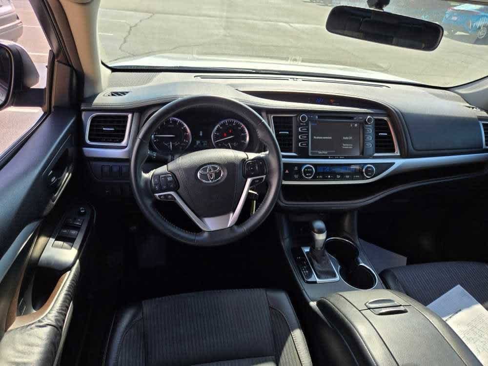 Used 2016 Toyota Highlander LE Plus with VIN 5TDBKRFH9GS289696 for sale in Pekin, IL