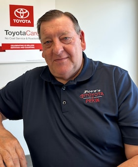 Staff member Dan Kiemiak from b1ff40ef55c9