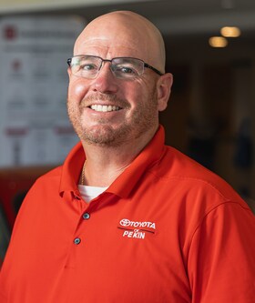 Staff member Jim Olt from e0ec15b080fc