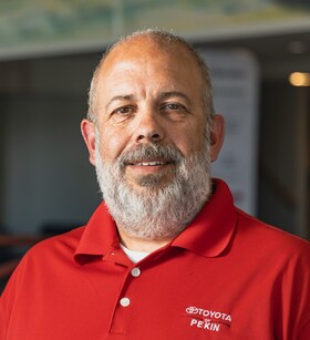 Staff member Dominic Seep from d80f95555b5d
