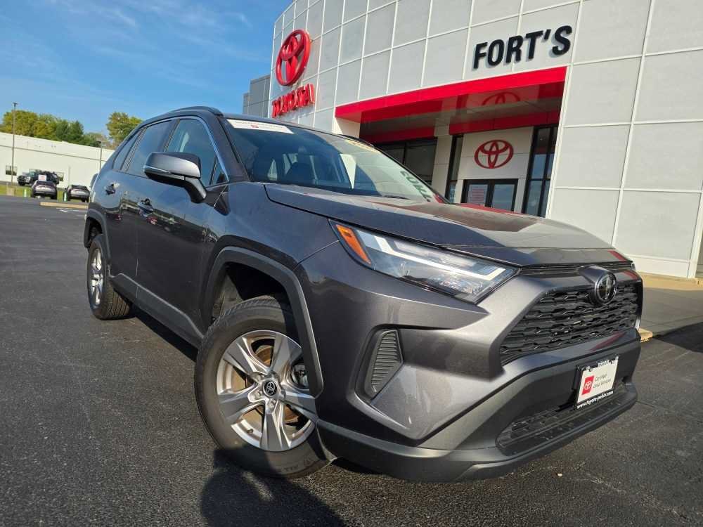 2025 Toyota RAV4 SUV 