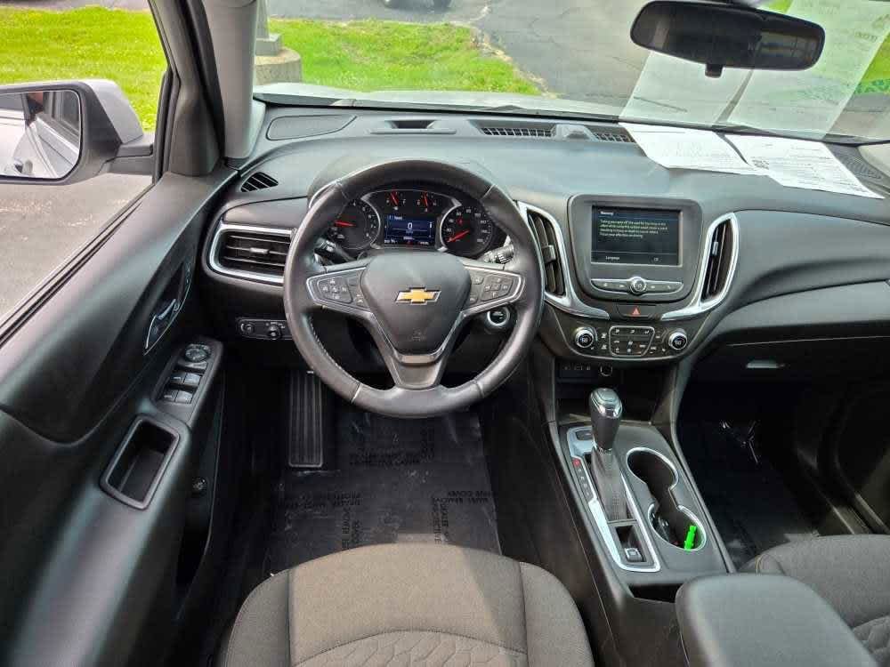 Used 2019 Chevrolet Equinox 2FL with VIN 2GNAXTEV5K6237431 for sale in Pekin, IL