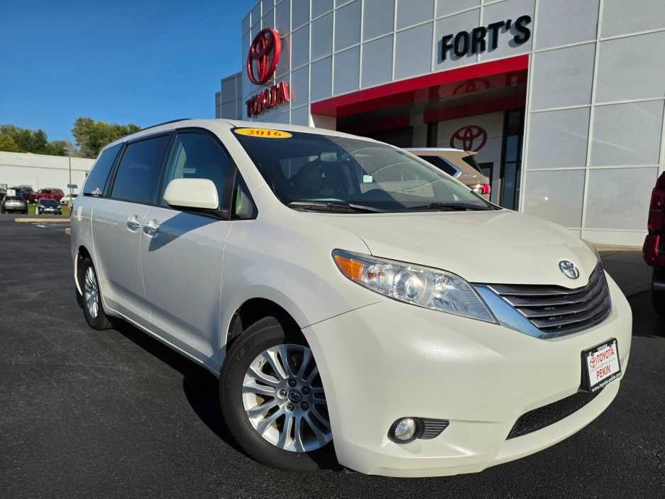 Used 2016 Toyota Sienna XLE with VIN 5TDYK3DC9GS714414 for sale in North Pekin, IL